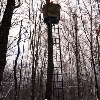 Rivers Edge Lockdown 360 Ladder Stand - Gio's Outdoors