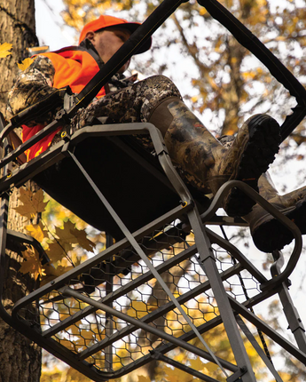 Rivers Edge Treestands  Retreat™ LS Ladder Stand