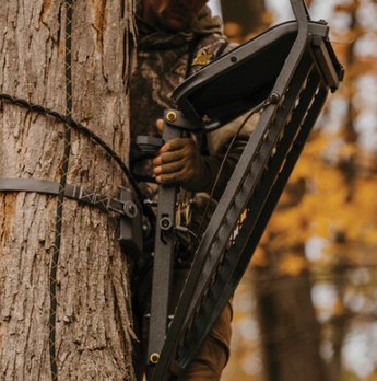 Rivers Edge Treestands  Outlaw XL Hang-On Treestand