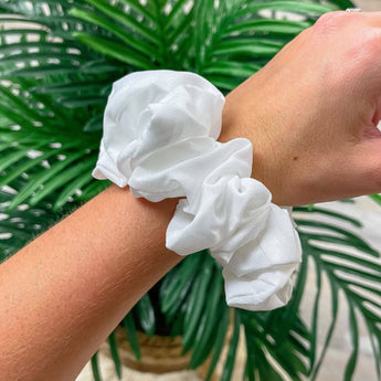 Game Day Solid Scrunchie - White - Gio's Outdoors