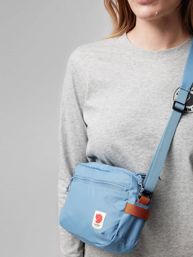 Fjällräven High Coast Crossbody - Gio's Outdoors